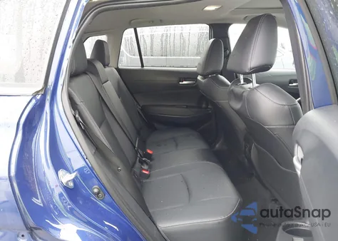 2024 Toyota Corolla Cross Xle from USA, damaged, VIN 7MUDAAAG6RV115301